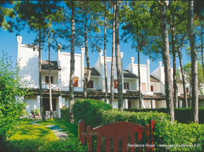  Villa a Lignano Pineta  Линьяно Пинета